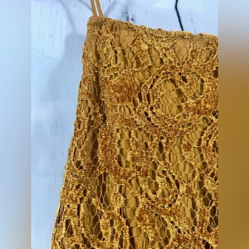 🌼Free People🌼 Fairy Lights Lace Tent Dress Womens Gold Velvet Strappy Mini Sz XS - Picture 12 of 14